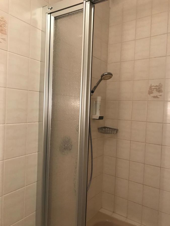Gasthof und Pension Zur Frischen Quelle Heigenbruecken Exterior foto